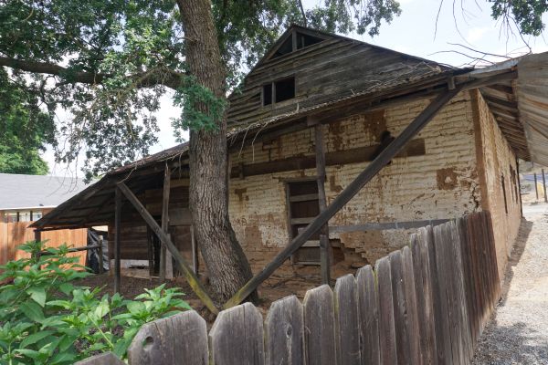 [Picture of Adobe Barn back]